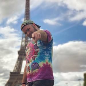 Meet your Posher, Dillon